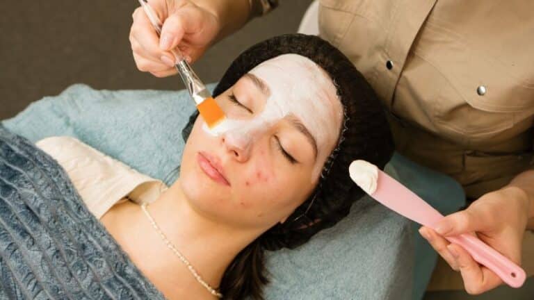 מתיחת פנים טבעית